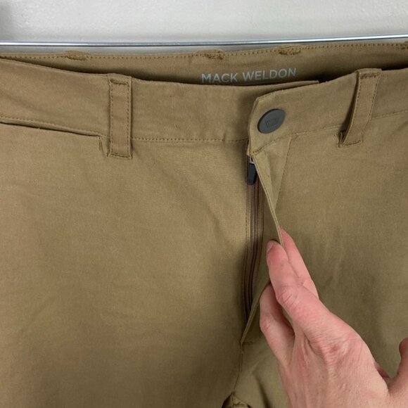 New Mack Weldon Beige Tan Chino Pants Size 34 by 34‎ Sandstorm Technical Stretch - Picture 9 of 11